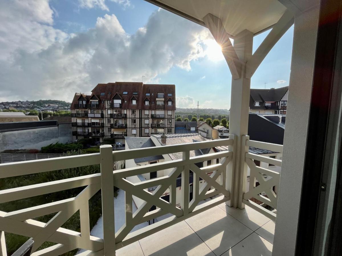 多维尔Sejour Authentique - Balcon, Parking & Wifi Ultra-Rapide公寓 外观 照片